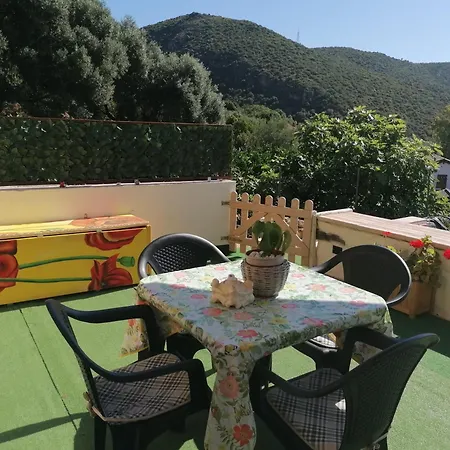 펜션 La Casetta Di Tzia Caicca